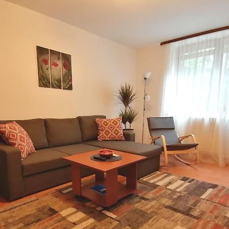 Mara Studio Apartment Констанца Екстериор снимка