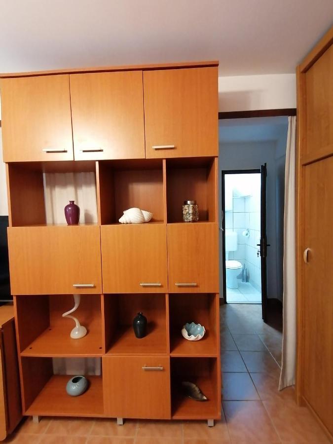 Mara Studio Apartment Констанца Екстериор снимка