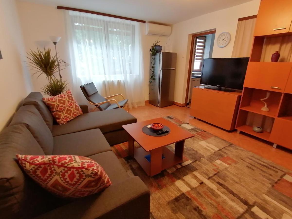 Mara Studio Apartment Констанца Екстериор снимка